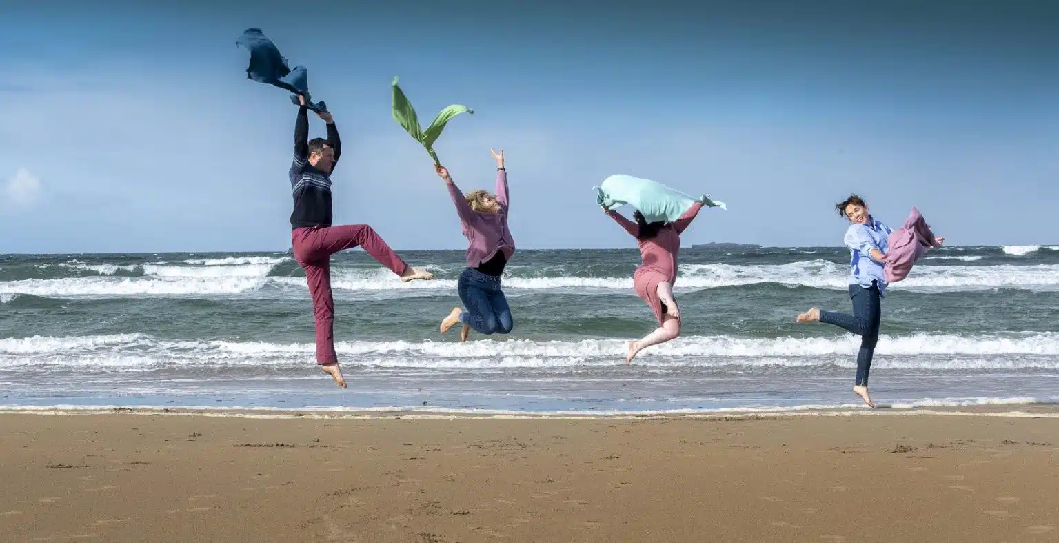 Make Your Mark Beach Shoot 1660x850 Jpg 1536x787.jpg